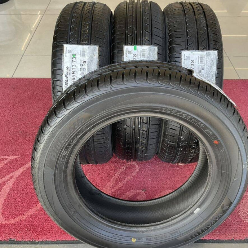 155/65R13 ヨコハマ　AE01 2021年　新品4本セット：17000円 未使用