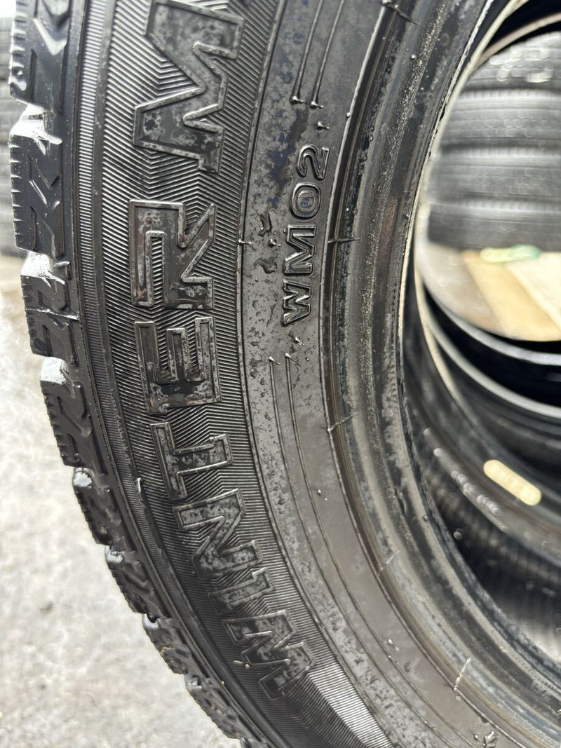 175/65R15 ダンロップ WM02 中古冬タイヤ 4本:18000円