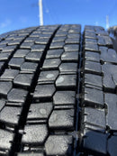 11R22.5 16PR ブリヂストン W901 深溝 中古冬タイヤ 4本セット:72000円